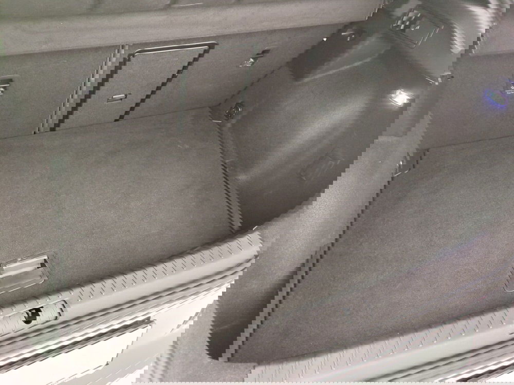 Cupra Formentor usata a Avellino (8)