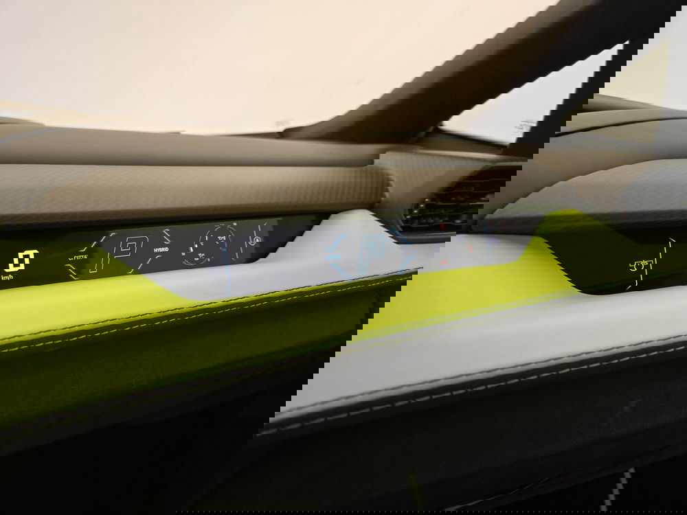 Lamborghini Revuelto usata a Bologna (20)