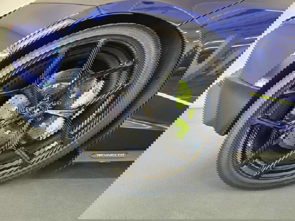 Lamborghini Revuelto usata a Bologna (8)