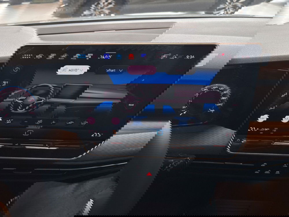 Volkswagen Golf nuova a Salerno (13)