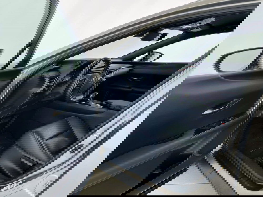 Lexus UX usata a Perugia (14)