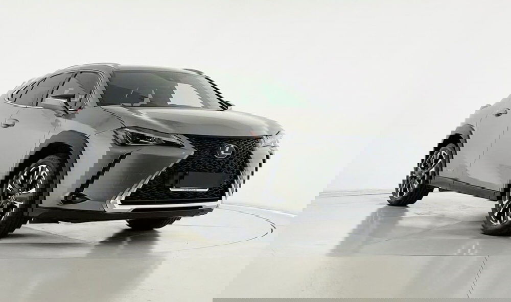 Lexus UX usata a Perugia (3)
