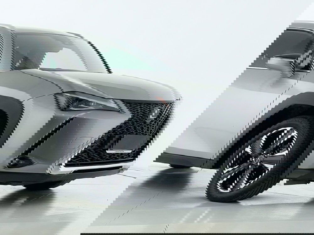 Lexus UX usata a Perugia (4)