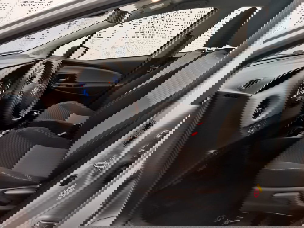 Toyota Yaris usata a Bergamo (11)