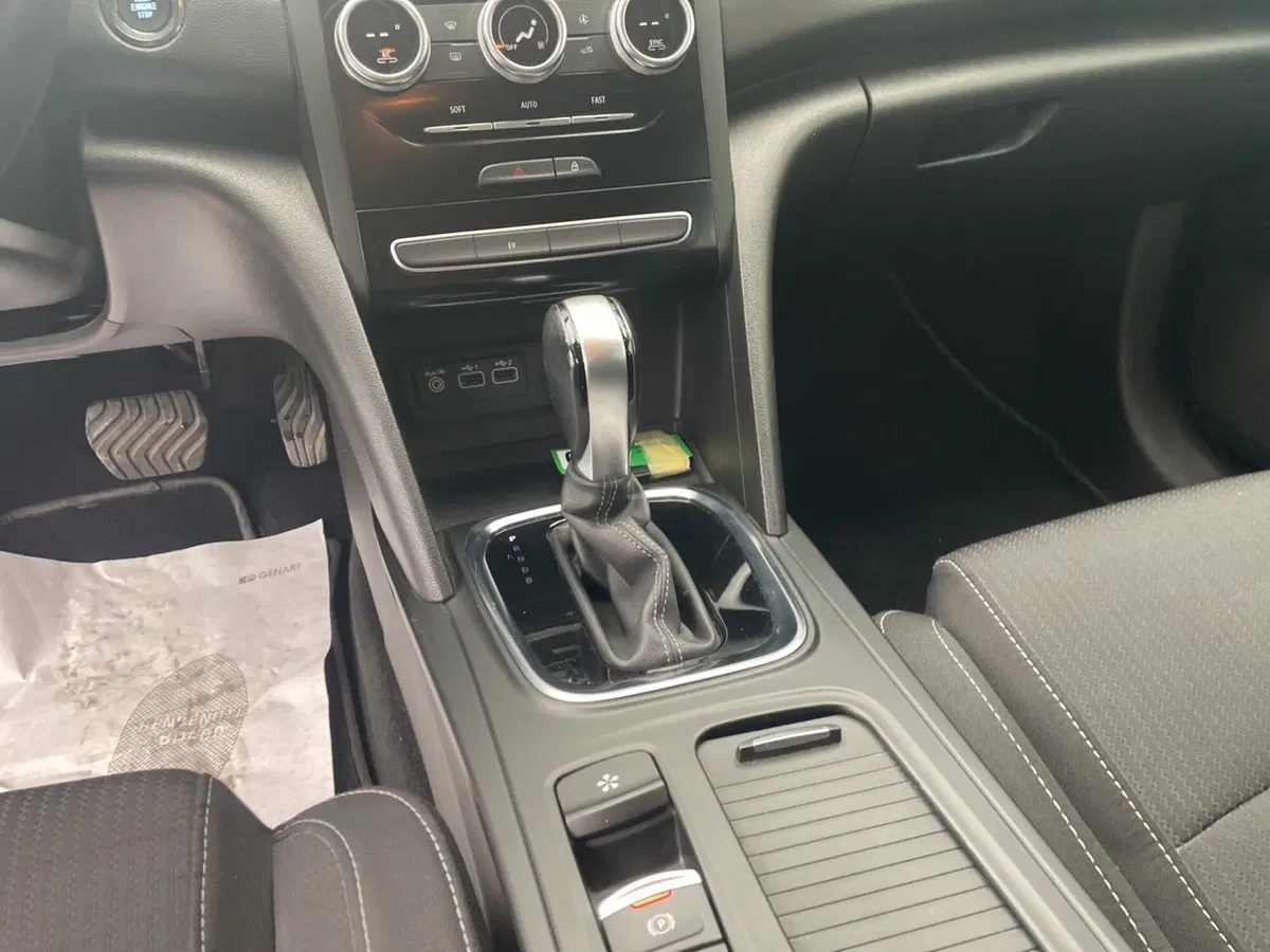 Renault Mégane Sporter usata a Roma (14)