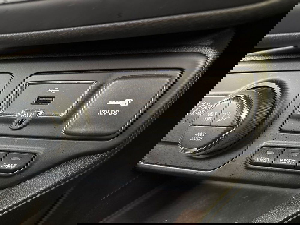 Jeep Renegade usata a Firenze (17)