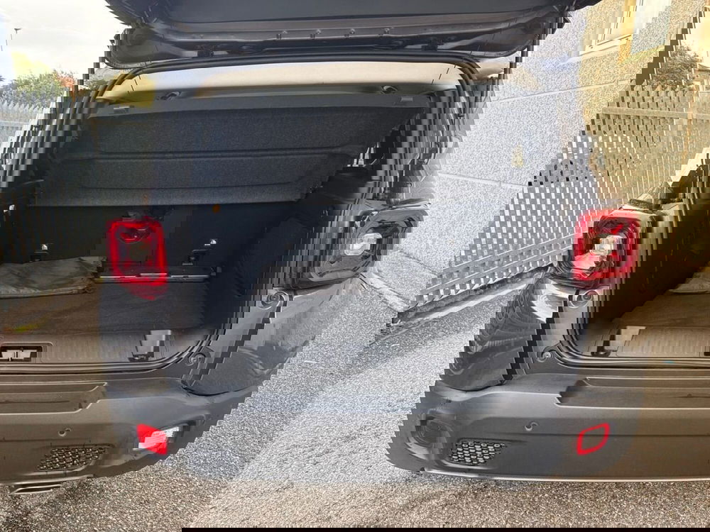 Jeep Renegade usata a Firenze (8)