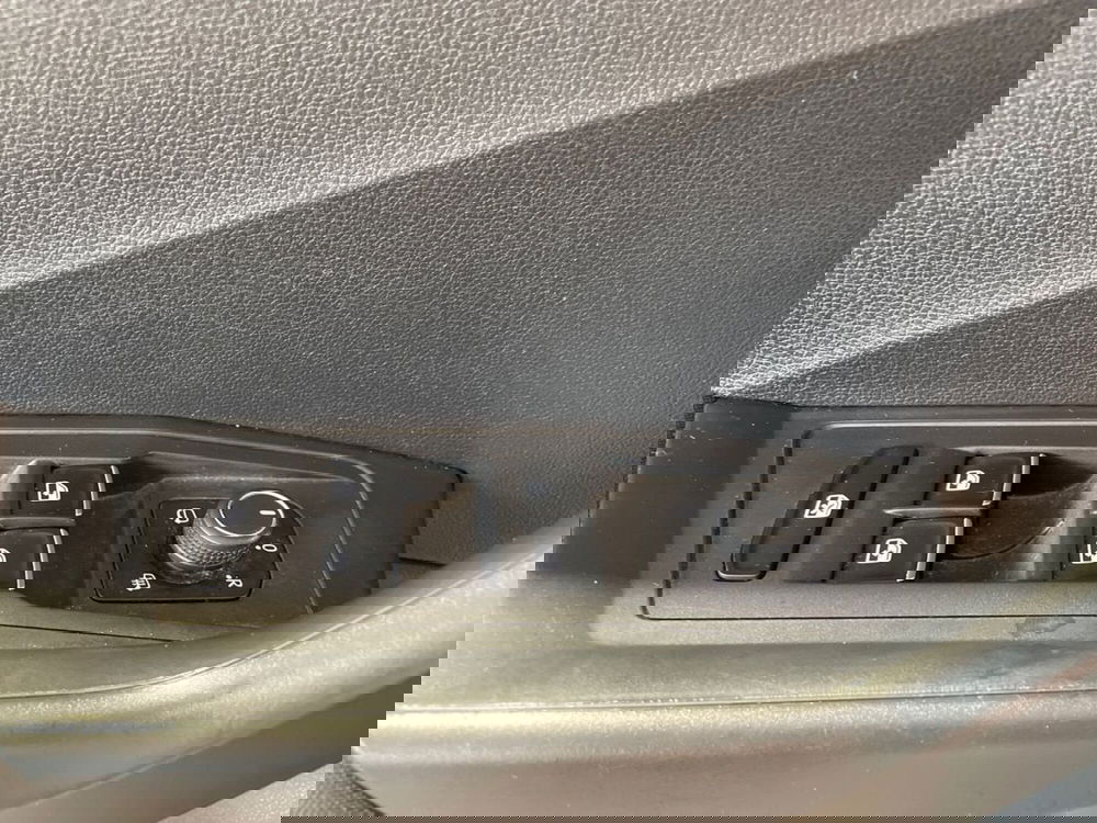 Volkswagen T-Roc usata a Firenze (17)