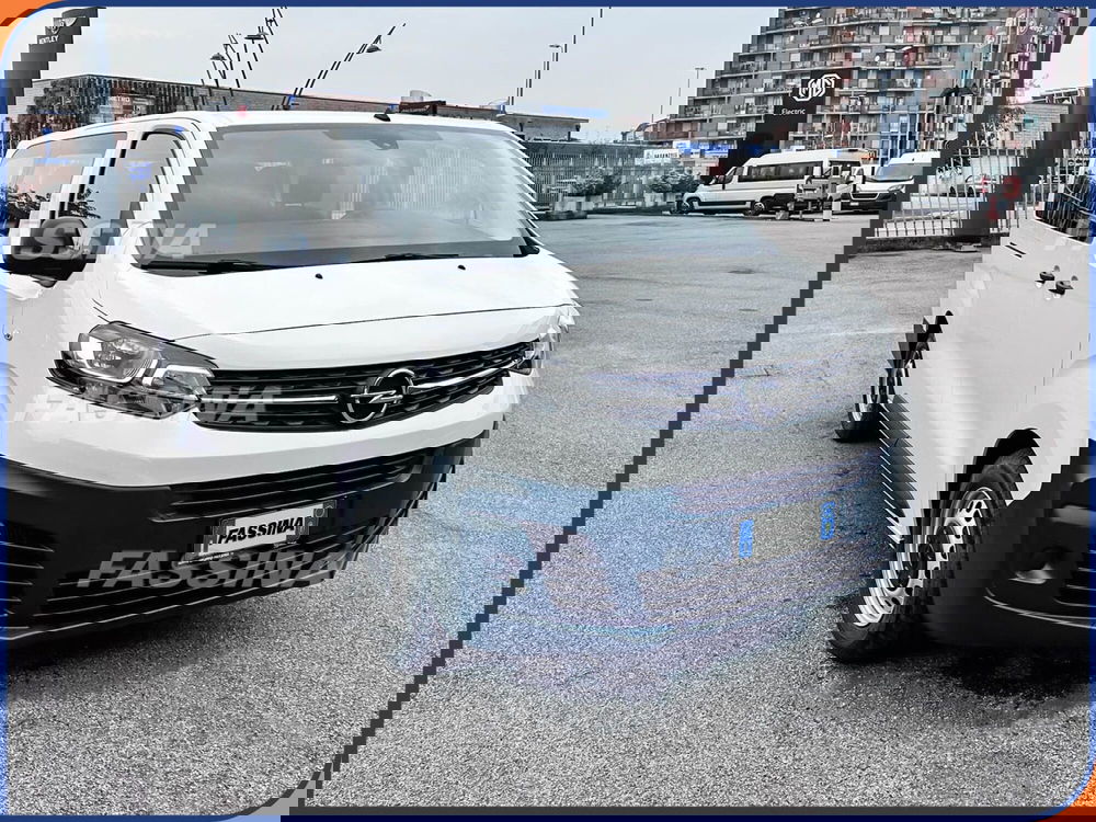 Opel Vivaro Furgone nuova a Milano