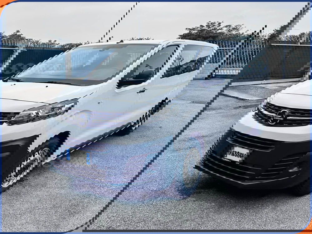 Opel Vivaro Furgone nuova a Milano (3)