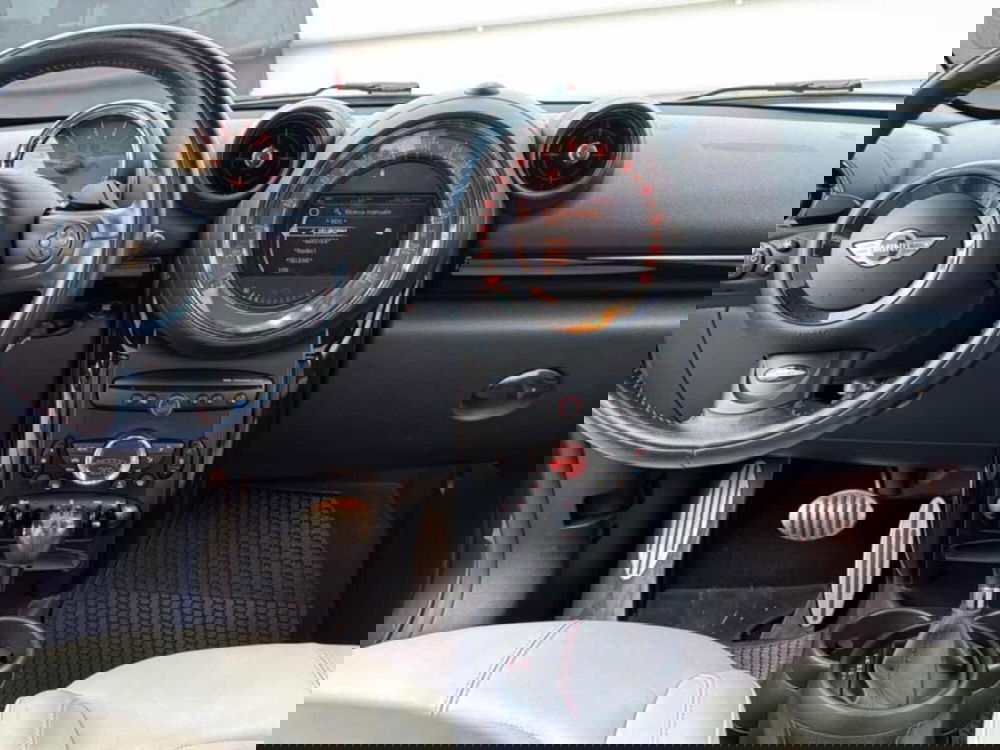 MINI Mini Countryman usata a Foggia (11)