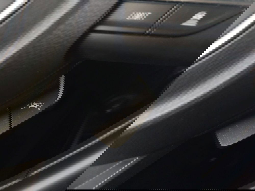 Suzuki Swift usata a Bari (12)