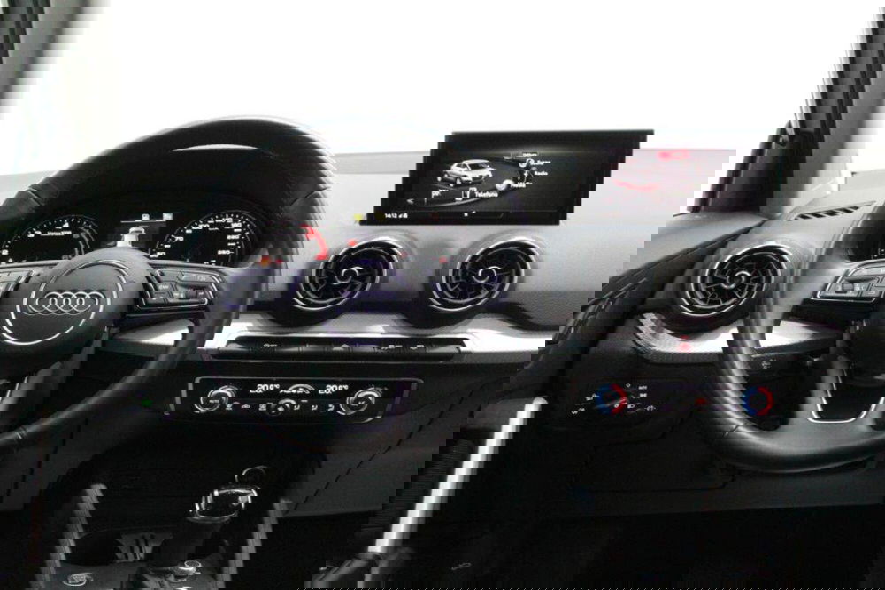 Audi Q2 usata a Bari (3)