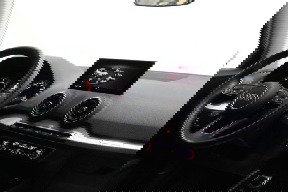 Audi Q2 usata a Bari (4)