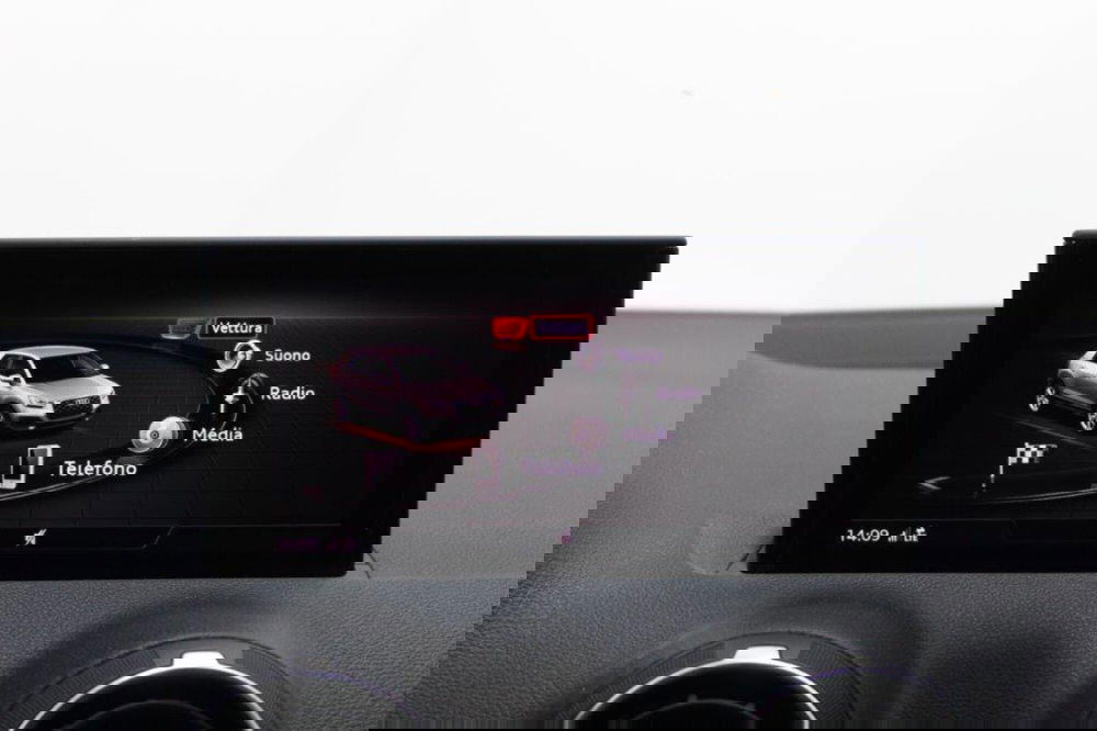 Audi Q2 usata a Bari (6)