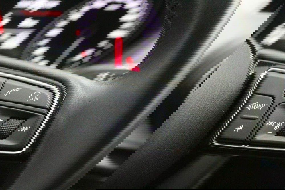 Audi Q2 usata a Bari (7)