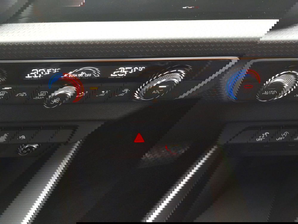 Audi A1 usata a Bari (8)