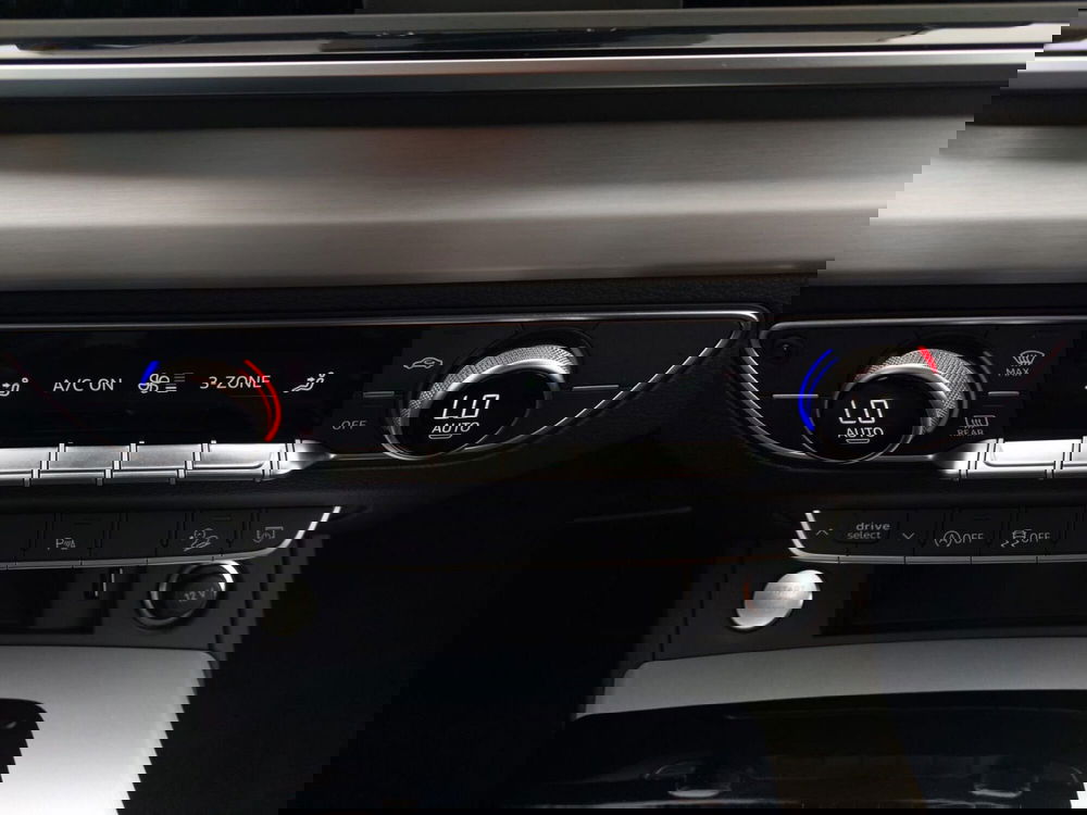 Audi Q5 usata a Bari (8)