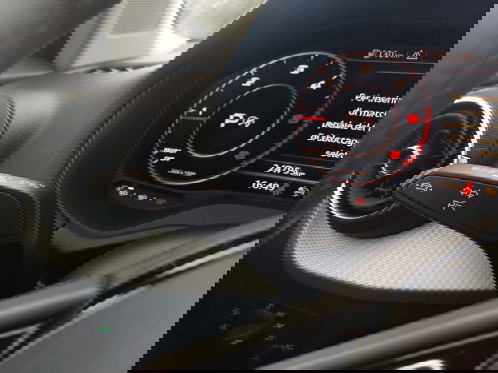 Audi Q2 usata a Bari (17)