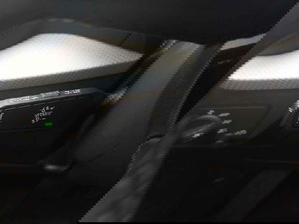 Audi Q2 usata a Bari (19)