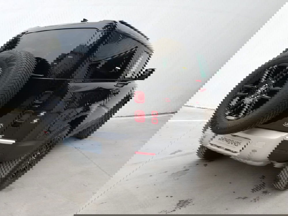 Land Rover Defender usata a Ascoli Piceno (2)