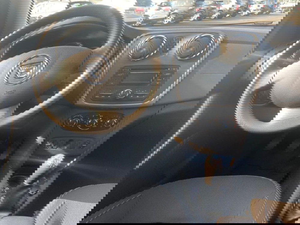 Dacia Sandero usata a Modena (18)