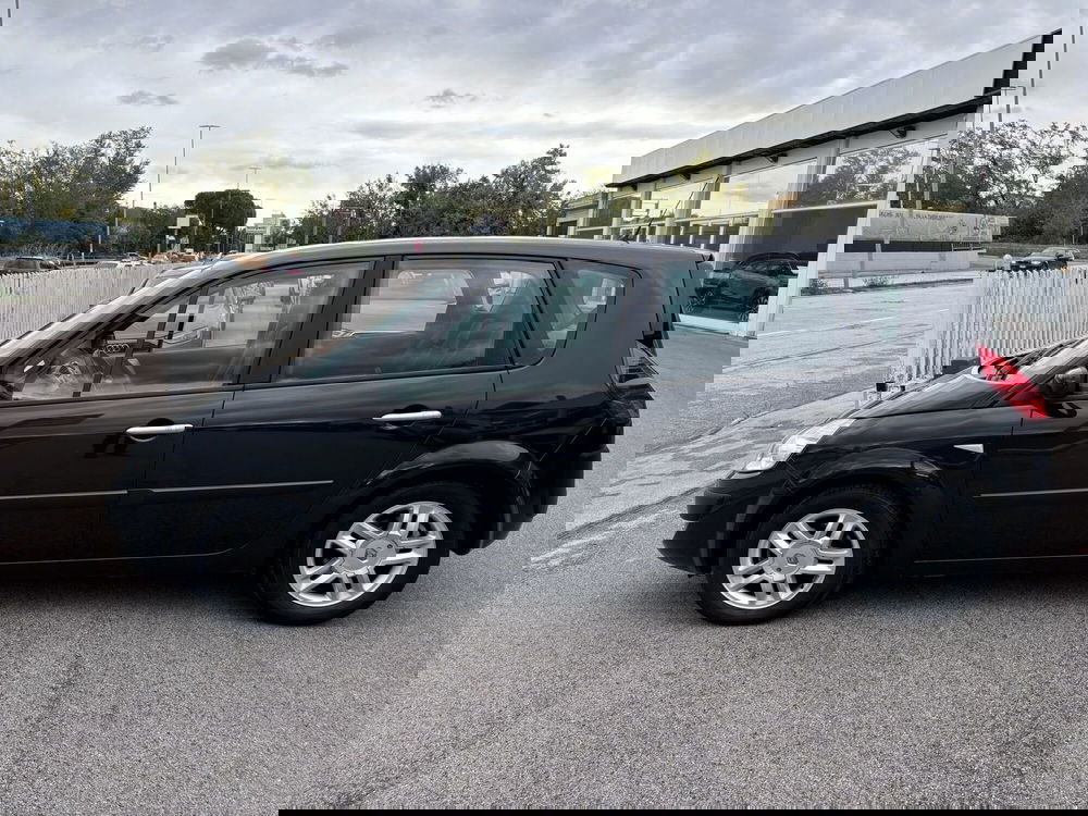 Renault Grand Scénic usata a Ancona (8)