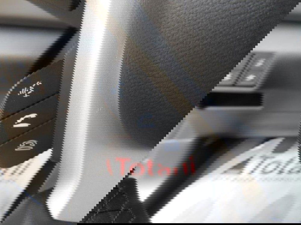 Suzuki S-Cross nuova a L'Aquila (16)