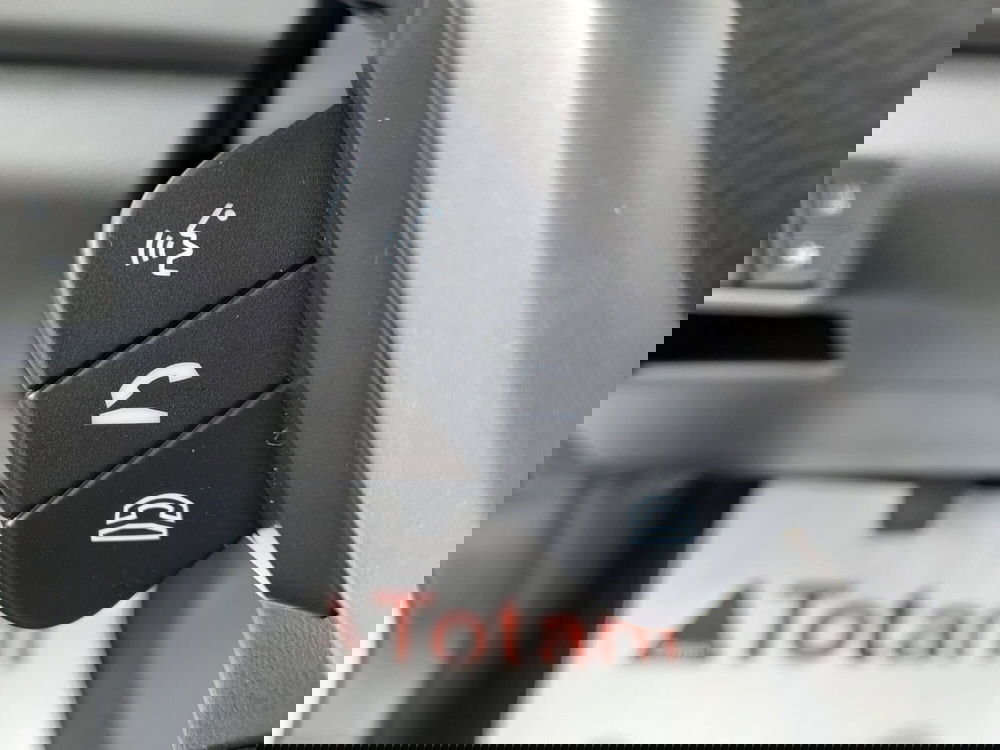 Suzuki S-Cross nuova a L'Aquila (13)