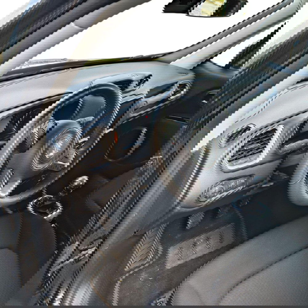 Jeep Renegade usata a Padova (10)