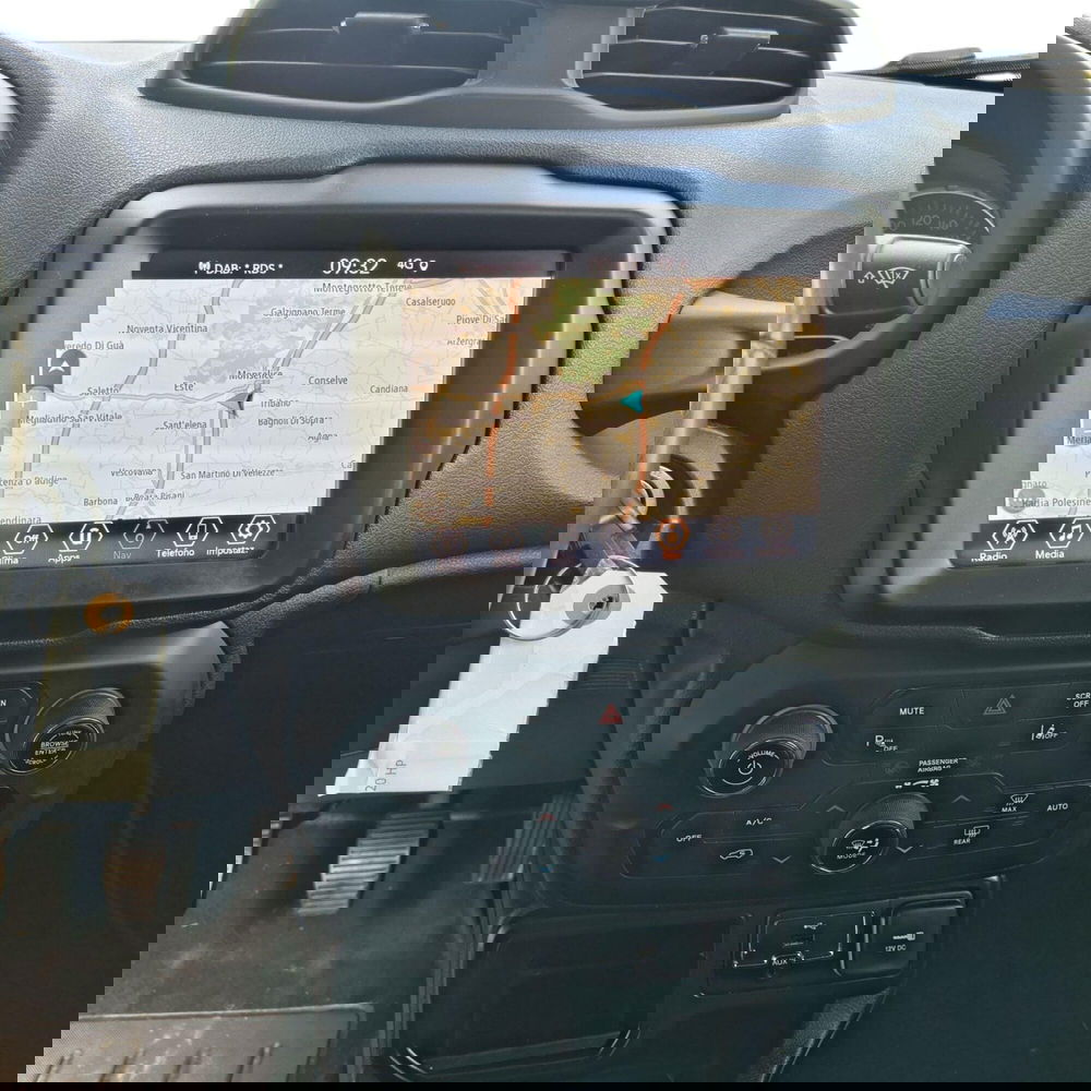 Jeep Renegade usata a Padova (12)