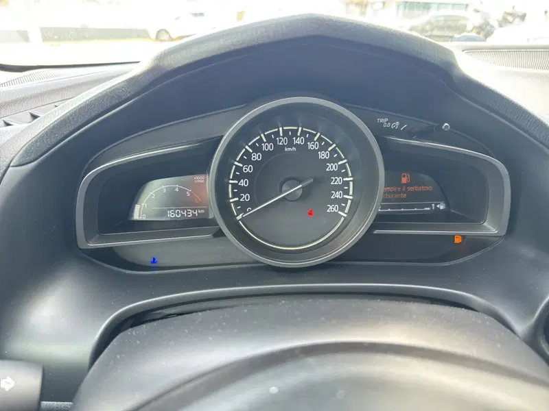 Mazda Mazda3 usata a Reggio Calabria (13)