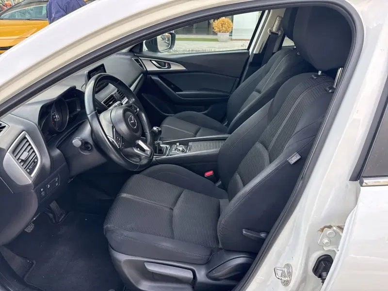 Mazda Mazda3 usata a Reggio Calabria (9)