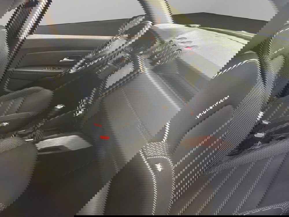 Dacia Duster usata a Macerata (10)