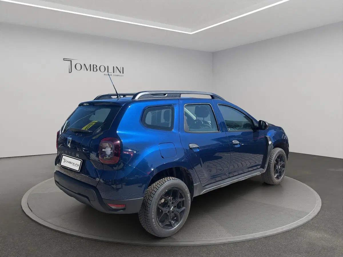 Dacia Duster usata a Macerata (9)