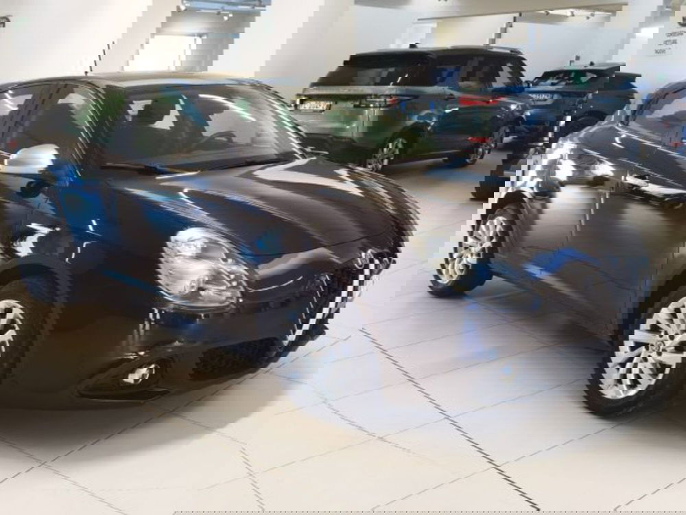 Alfa Romeo Giulietta usata a Modena (6)