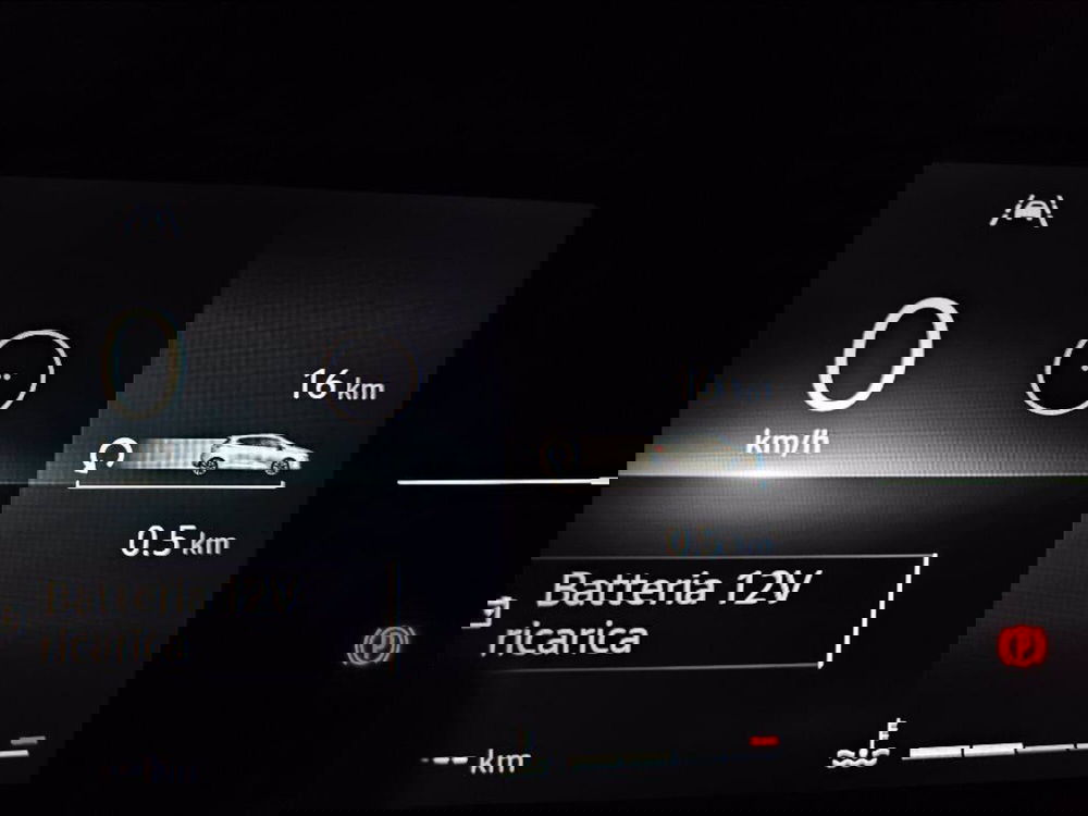 Renault Clio nuova a Palermo (13)