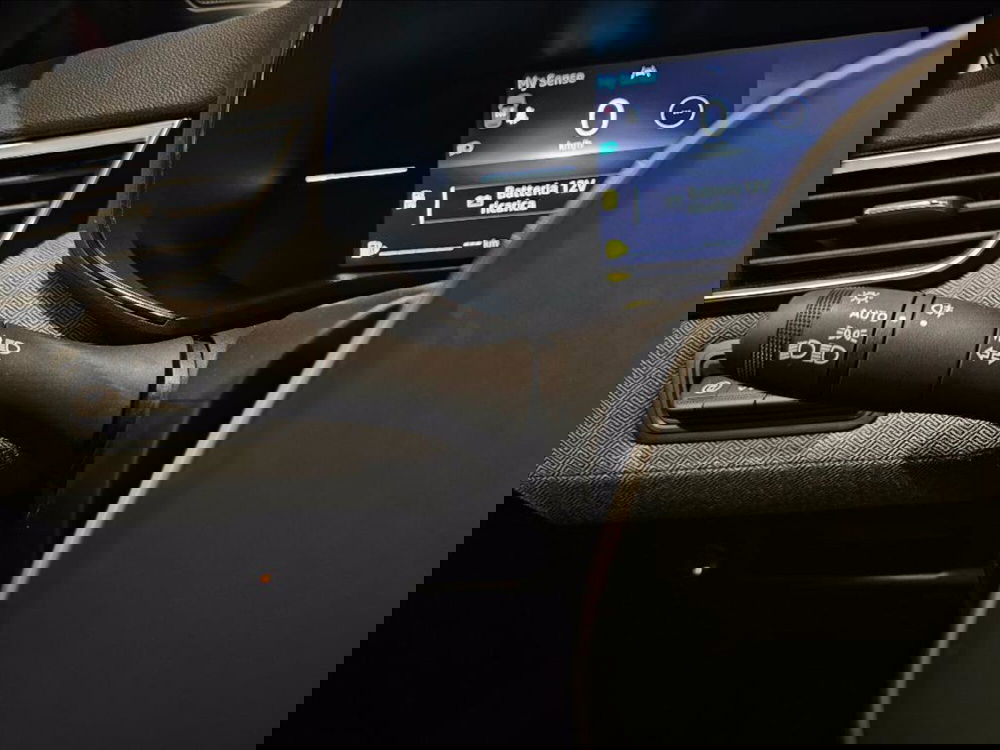 Renault Clio nuova a Palermo (16)