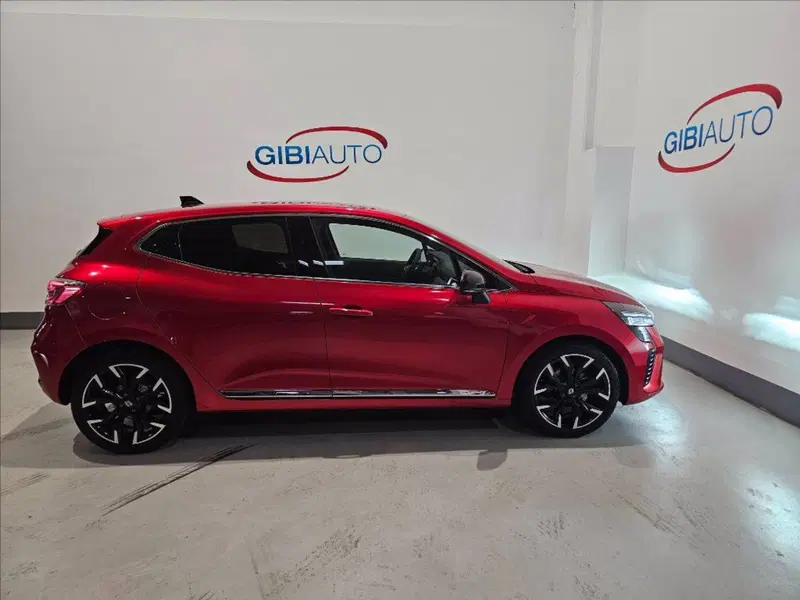 Renault Clio nuova a Palermo (6)