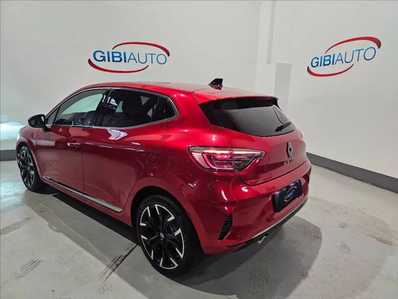 Renault Clio nuova a Palermo (7)