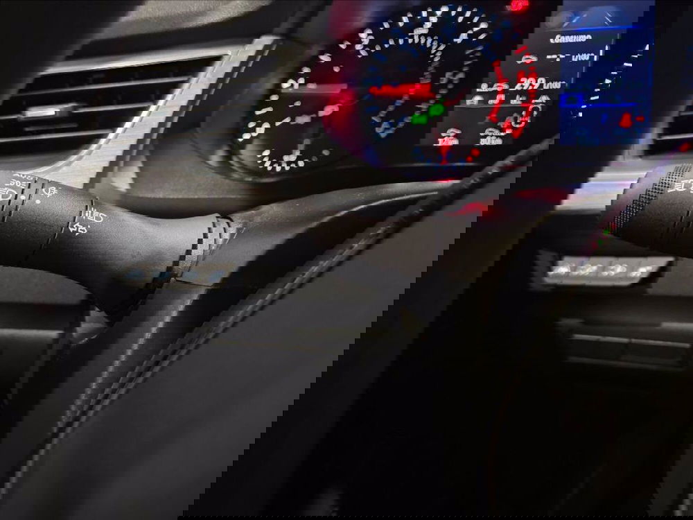 Renault Kangoo nuova a Palermo (15)