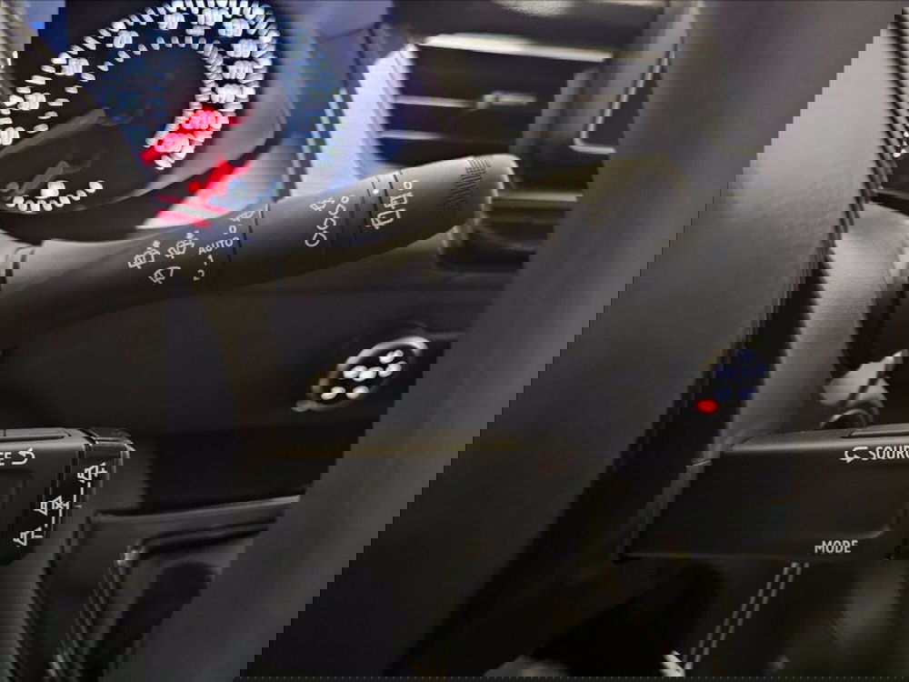 Renault Kangoo nuova a Palermo (16)