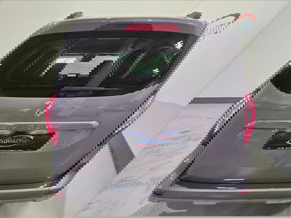 Renault Kangoo nuova a Palermo (6)