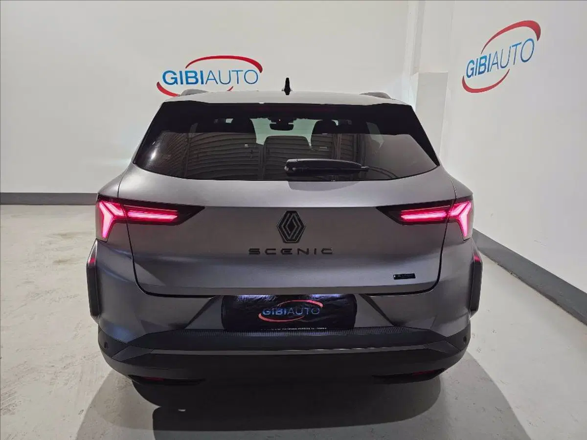 Renault Scenic E-Tech Electric usata a Palermo (8)