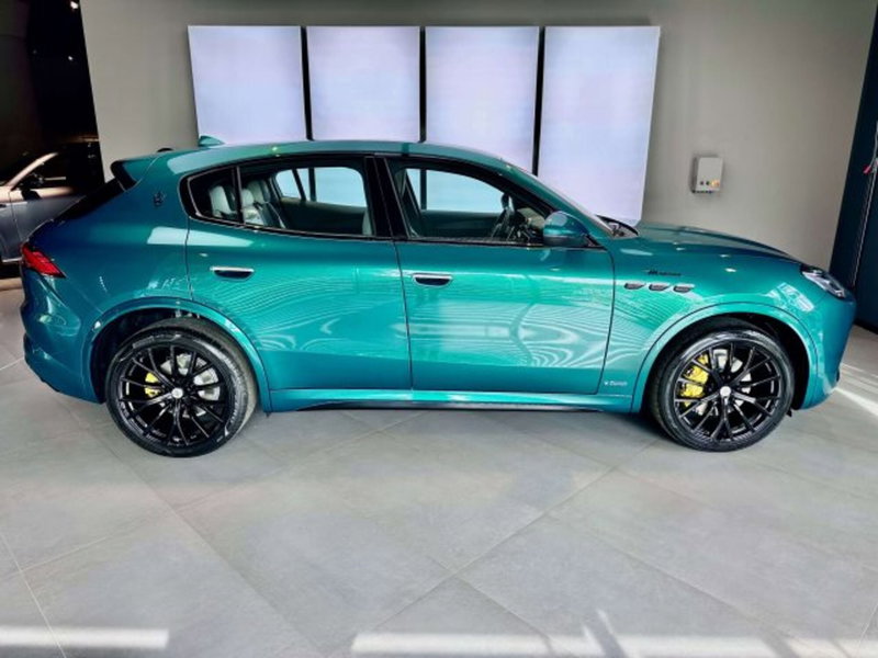 Maserati Grecale nuova a Torino (5)