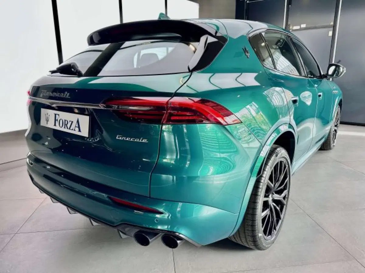 Maserati Grecale nuova a Torino (6)
