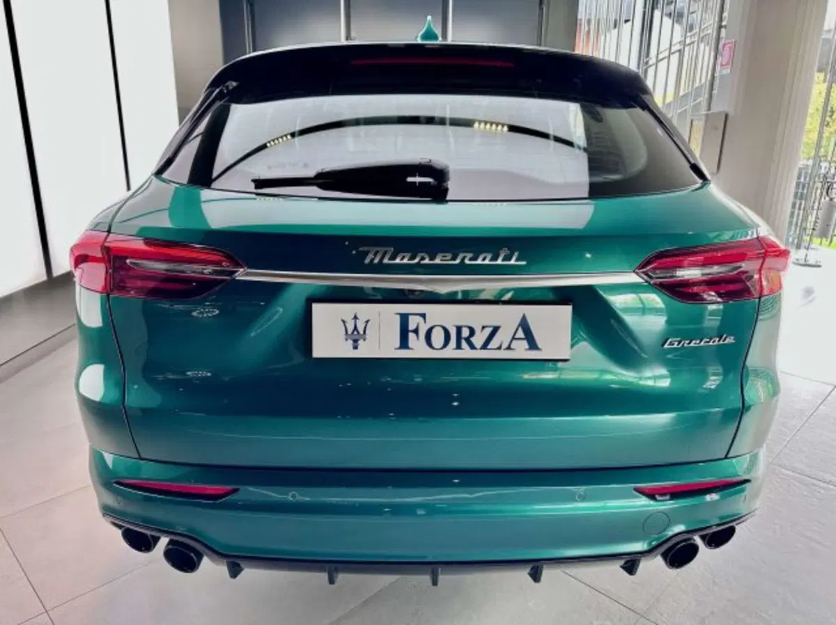 Maserati Grecale nuova a Torino (7)