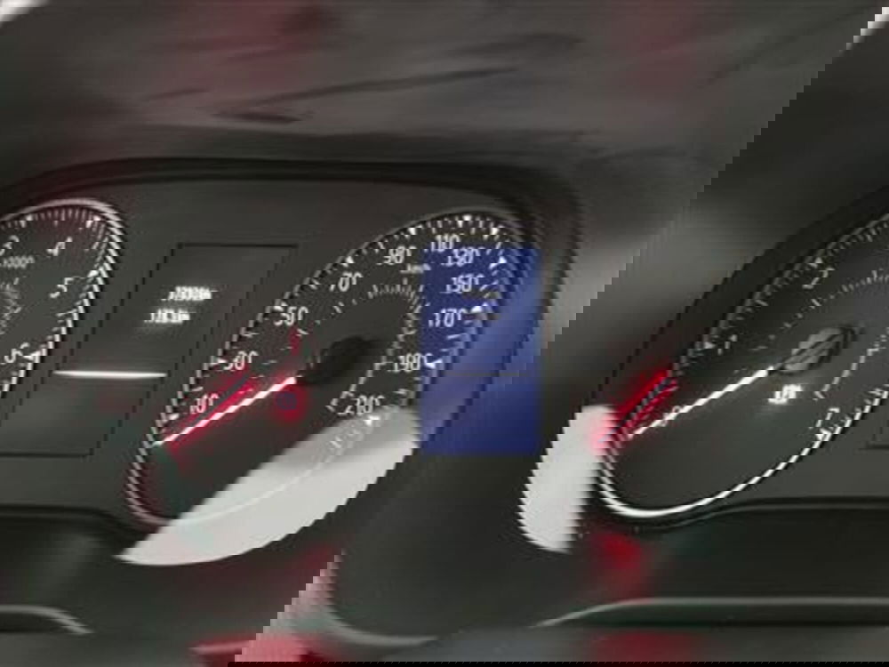 Dacia Duster usata a Bari (14)