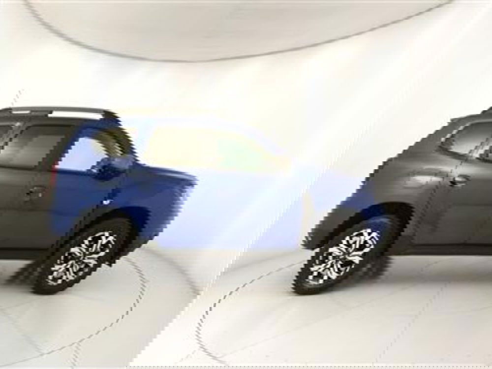 Dacia Duster usata a Bari (9)