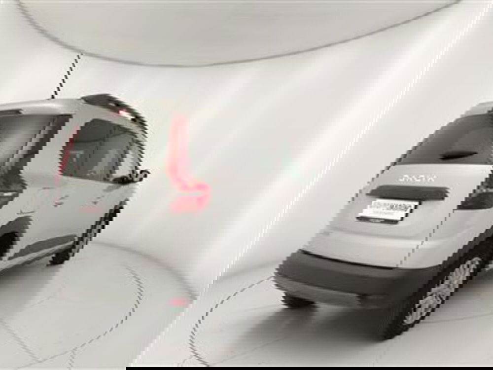 Dacia Jogger usata a Bari (7)